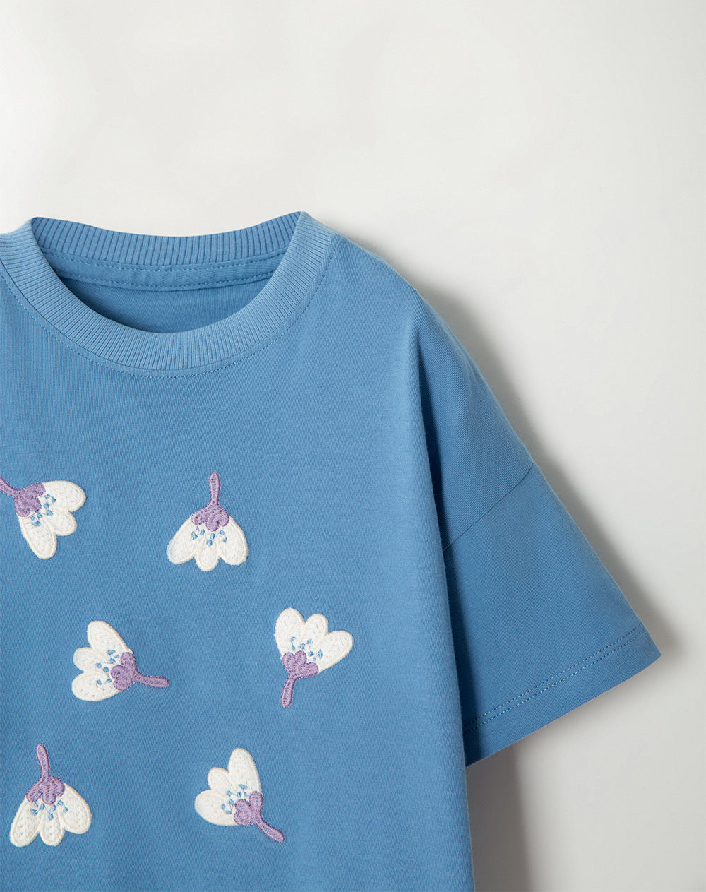 Camiseta regular fit manga corta azul