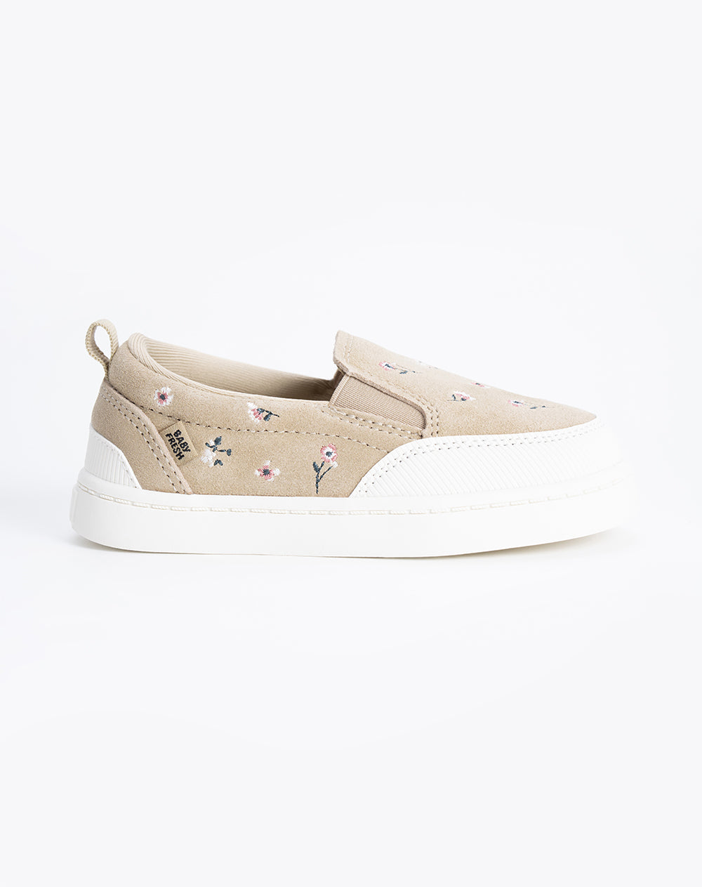 Zapatos slip on bordados niña
