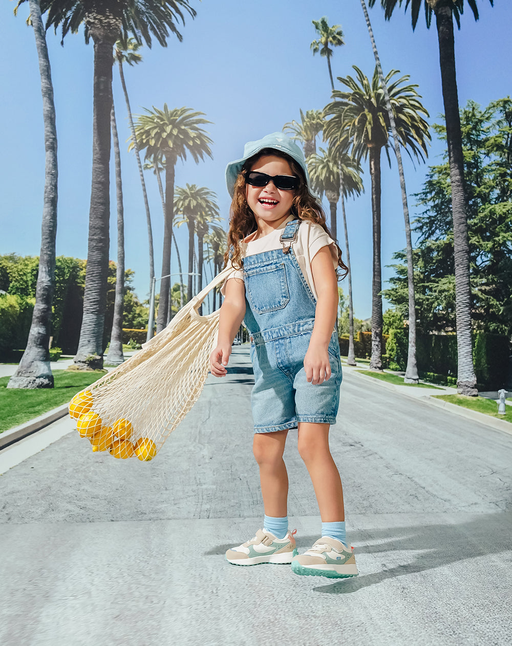Overol corto denim regular algodón índigo medio niña
