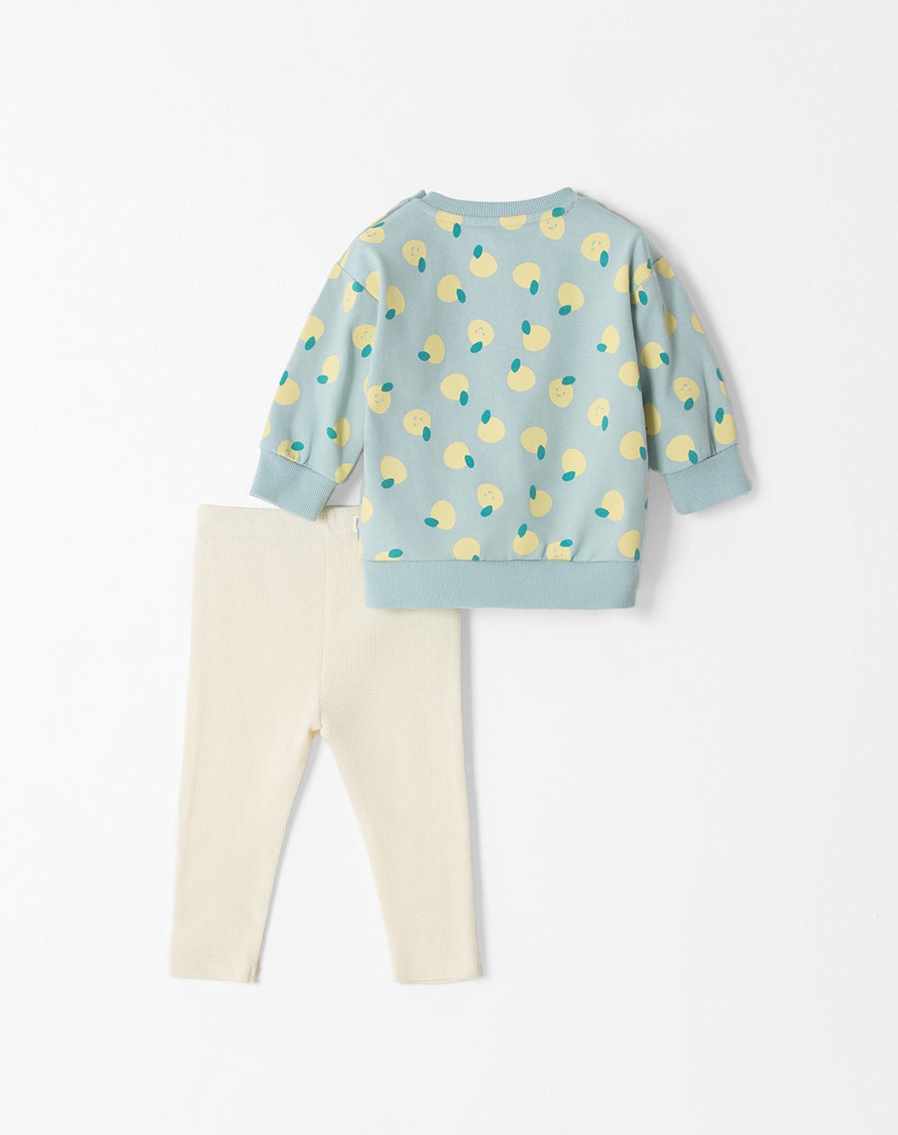 Conjunto pantalon largo manga larga azul estampado