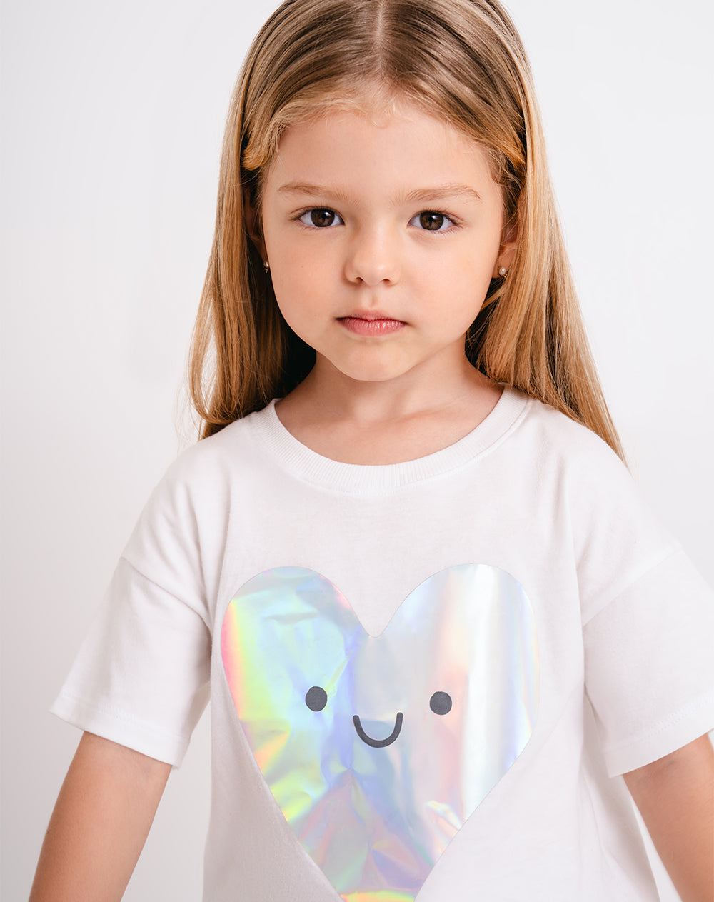 Camiseta regular algodón estampado brillante niña