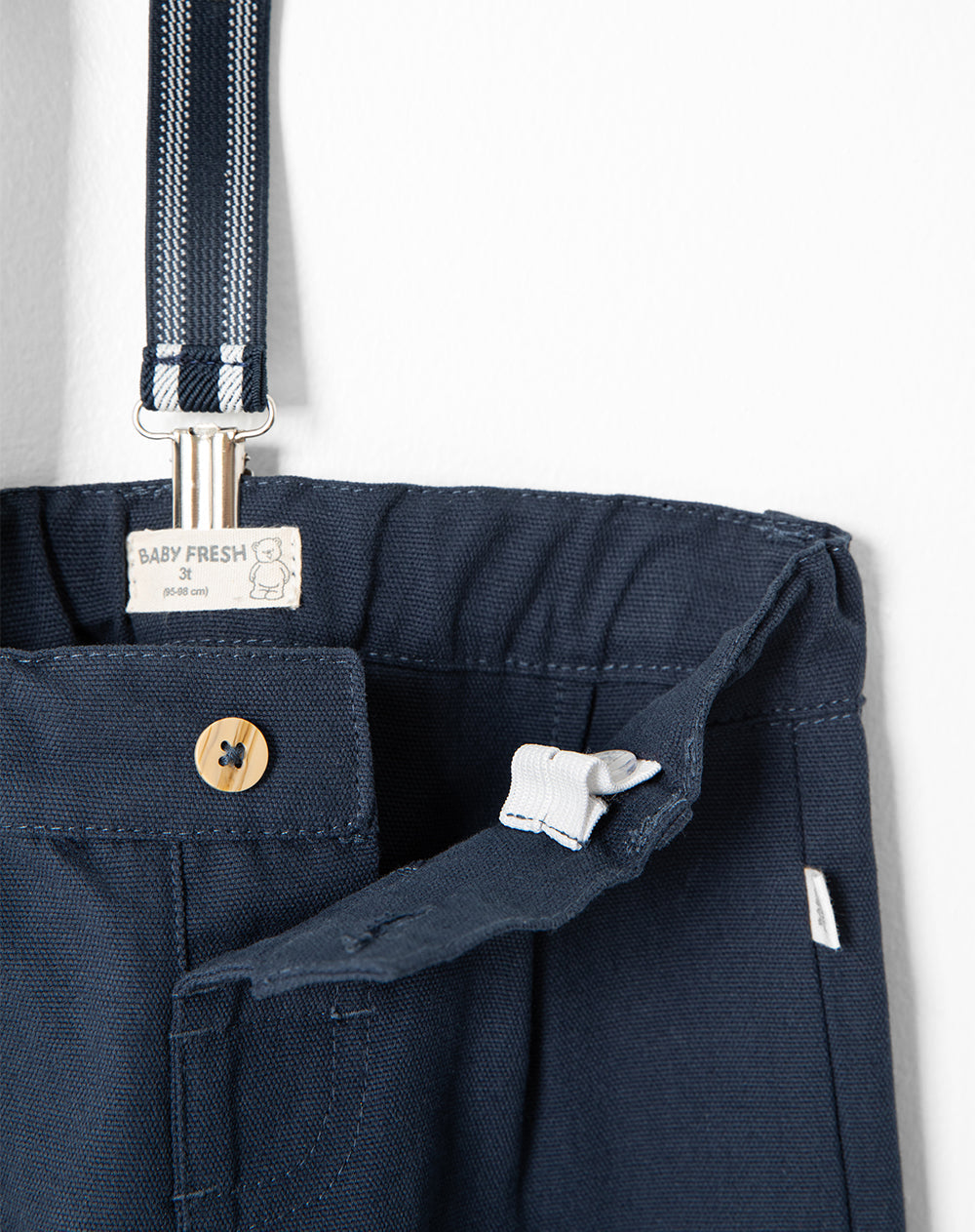 Pantalón recto + cargaderas drill algodón azul niño