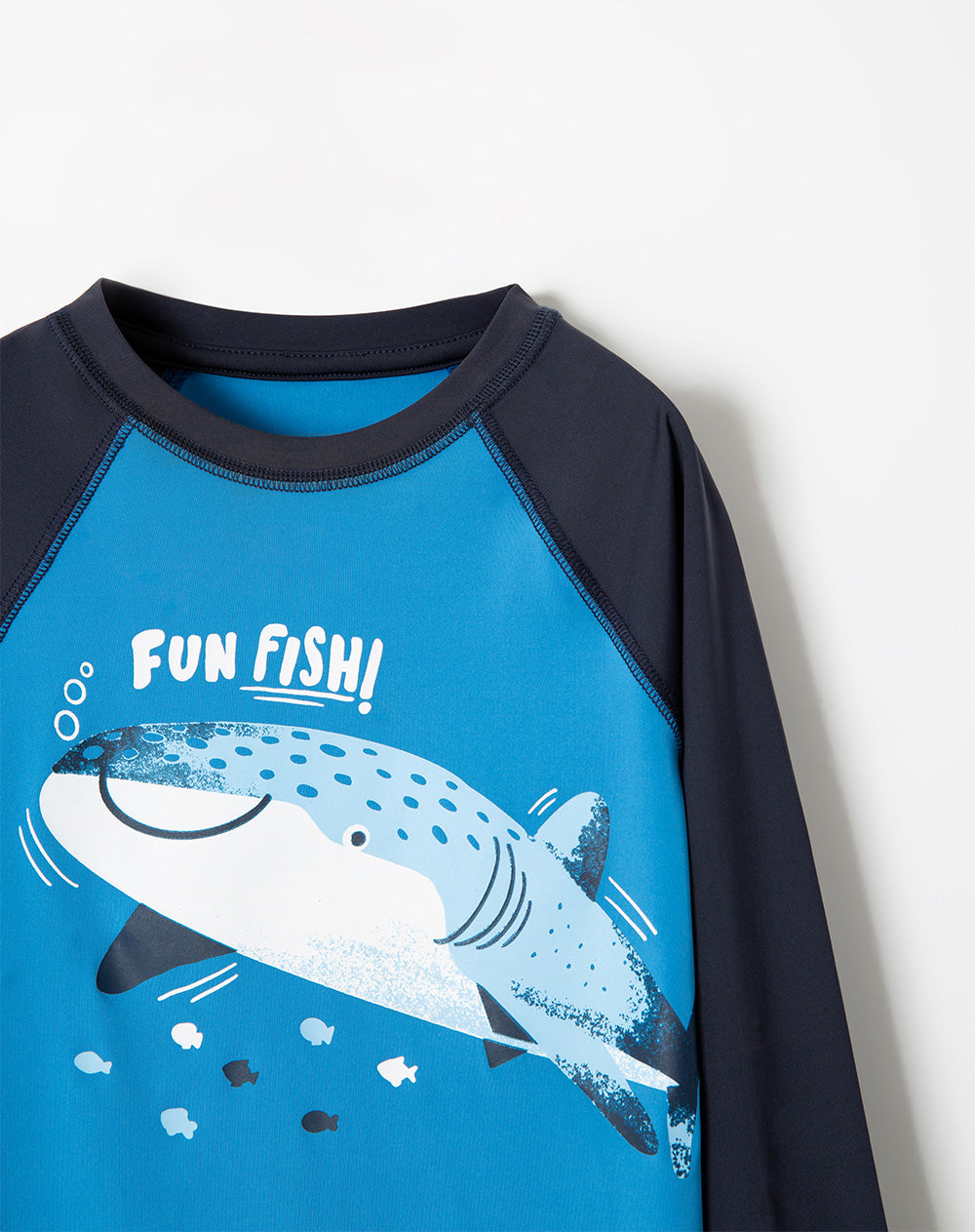 Camibuzo regular protección UV estampado niño