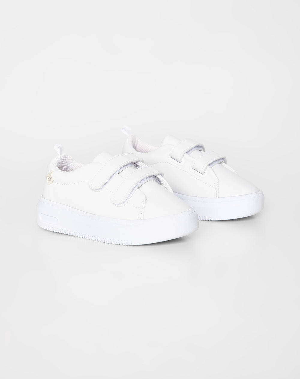 Tenis casuales blancos niña