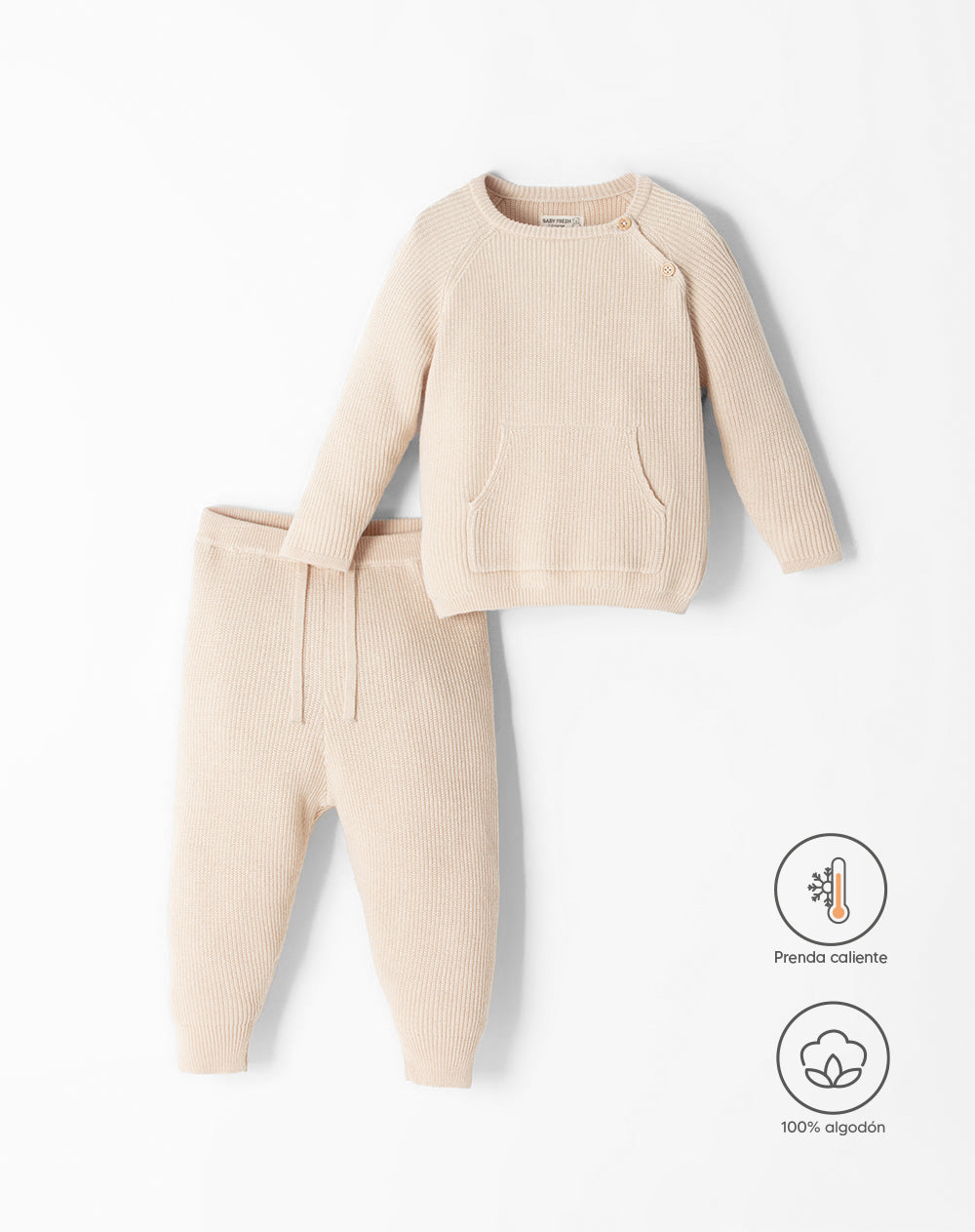 Conjunto pantalon largo manga larga crema