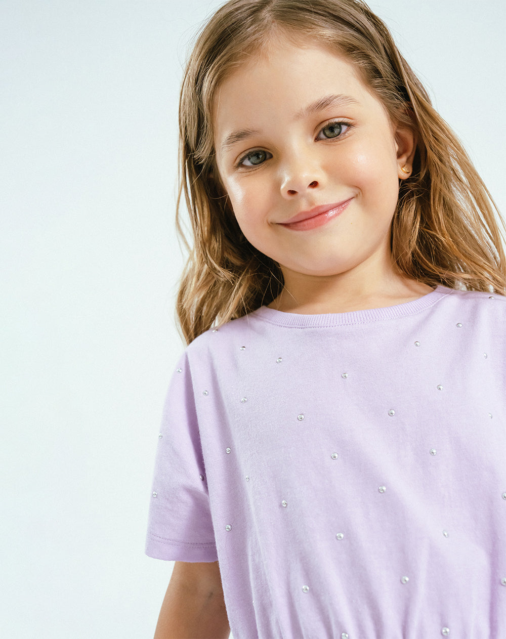 Camiseta oversize algodón apliques morada niña