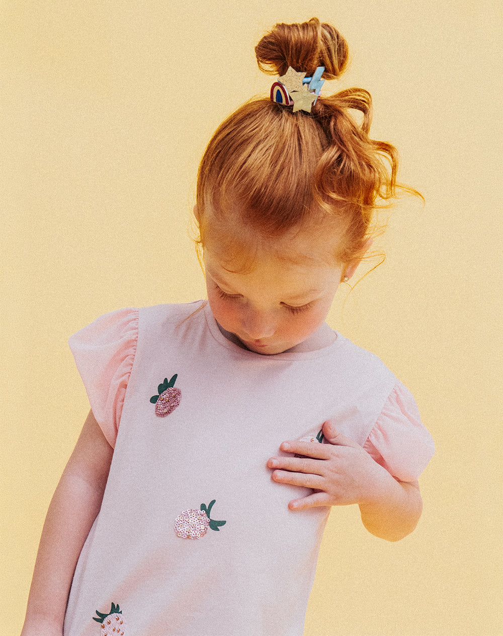 Camiseta regular estampada niña