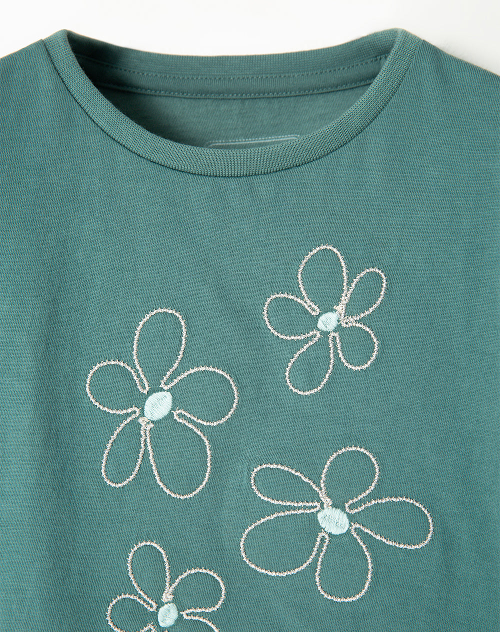Camiseta regular verde bordada niña