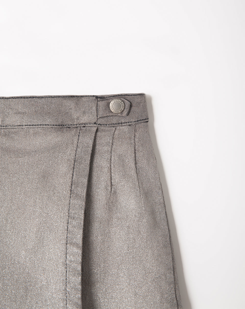 Falda short tiro medio denim plateada niña