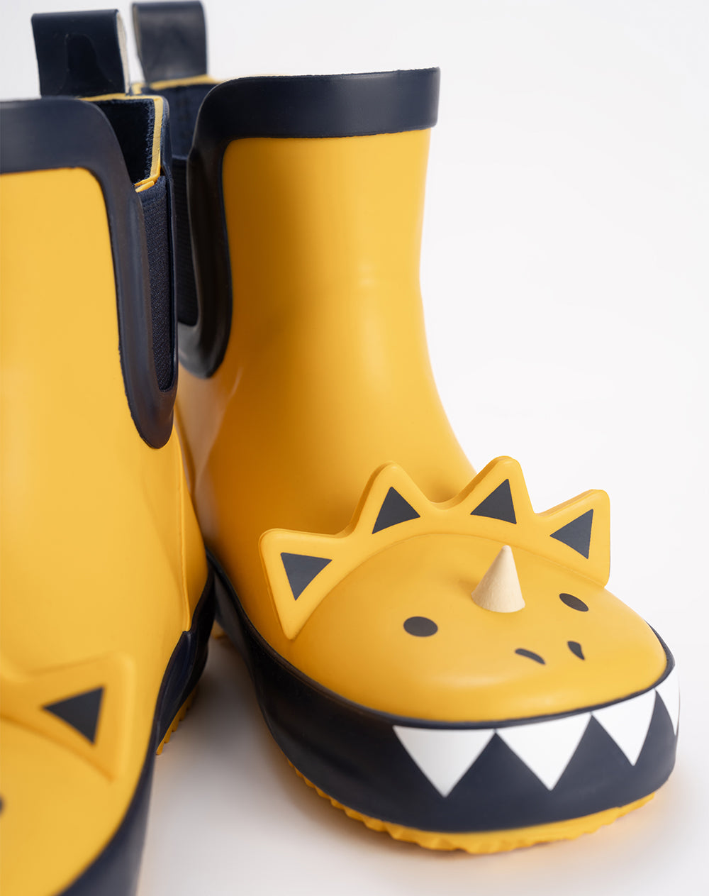 Botas botin amarillo