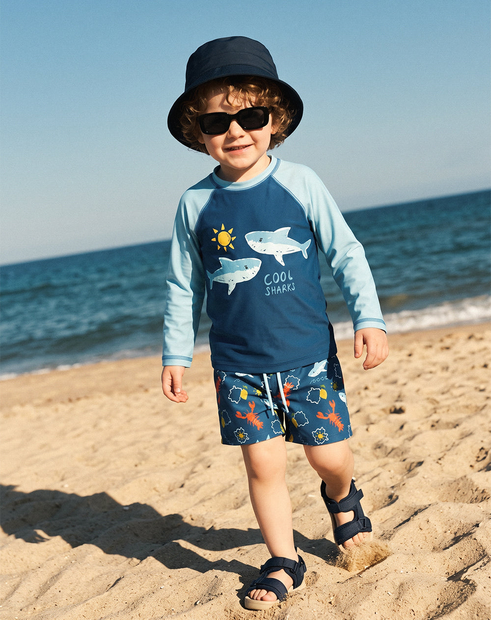 Pantaloneta de baño estampada niño