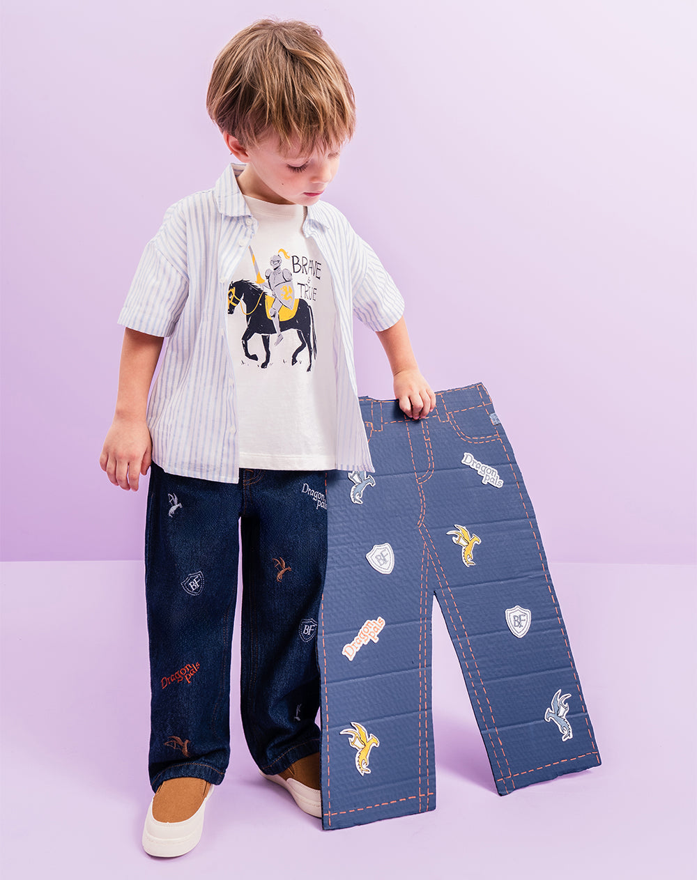 Jean straight apliques bordados tiro medio indigo oscuro niño
