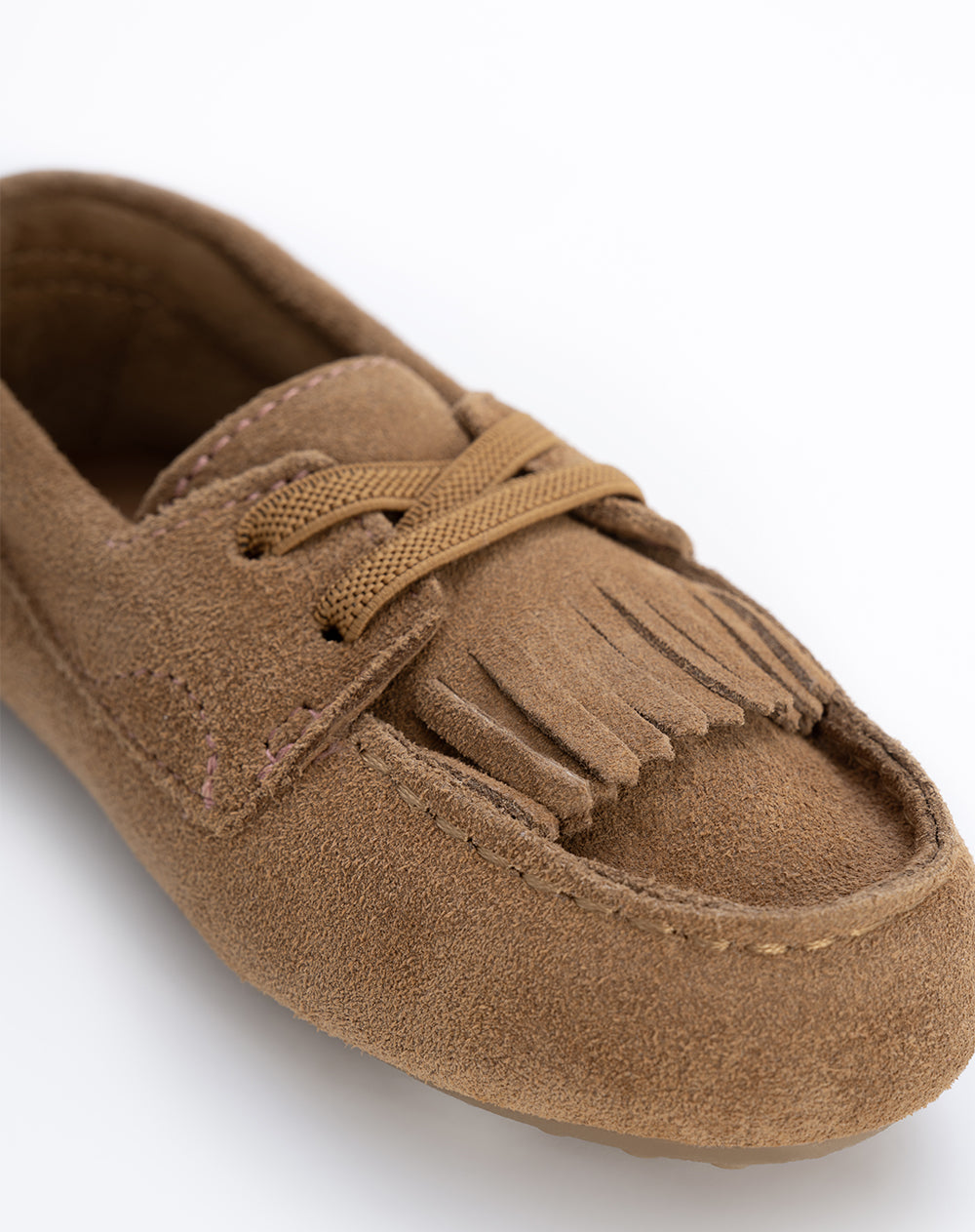 Mocasines gamuza café niña