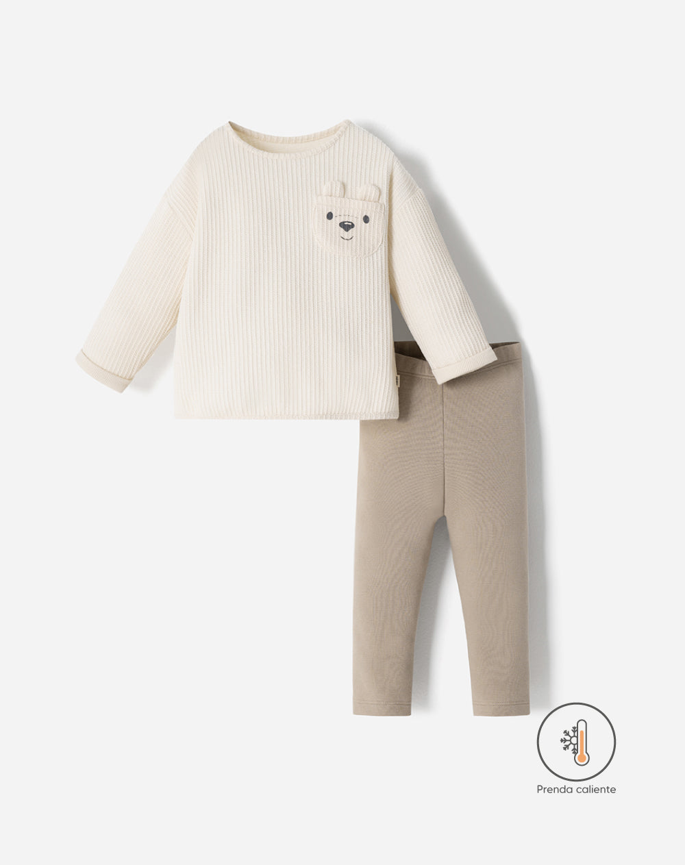 Conjunto pantalon largo manga larga crema