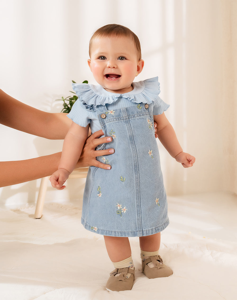 Overol jardinera algodón índigo bebé niña