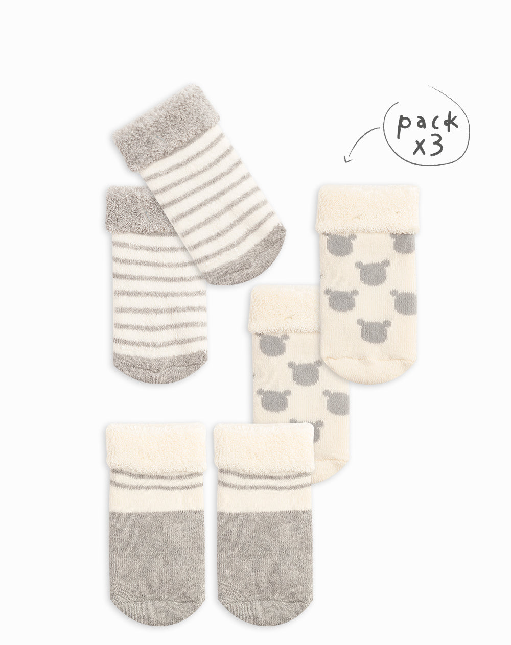 3 pares de medias largas surtidas