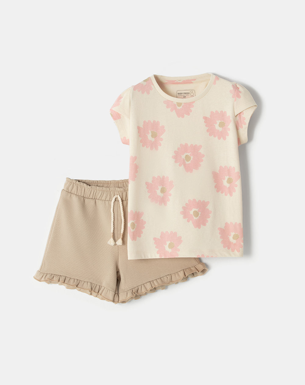 Conjunto pantalon corto manga corta rosado estampado