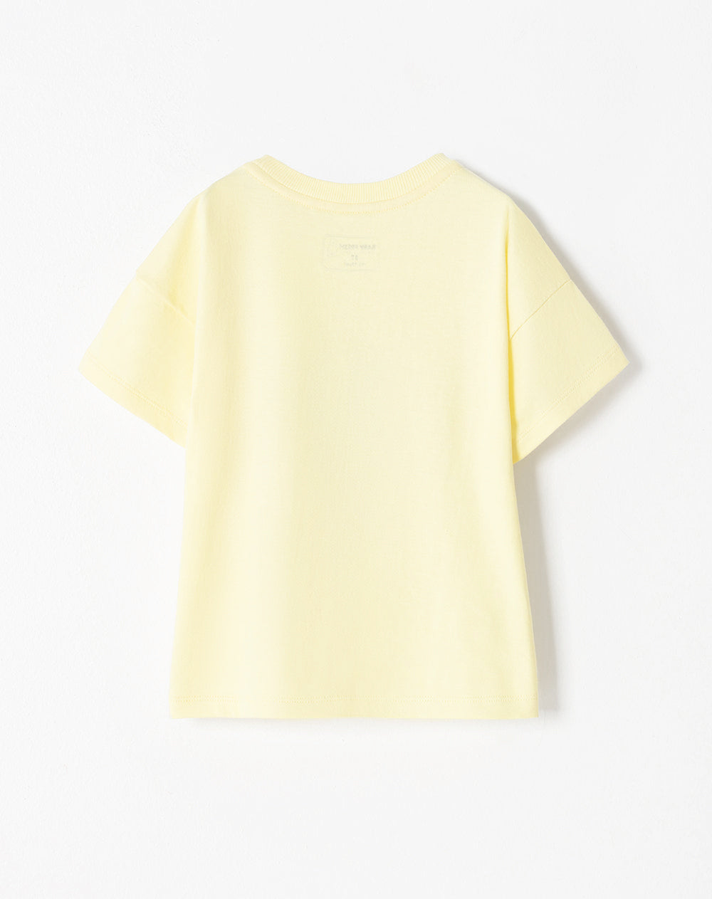 Camiseta regular fit manga corta amarilla