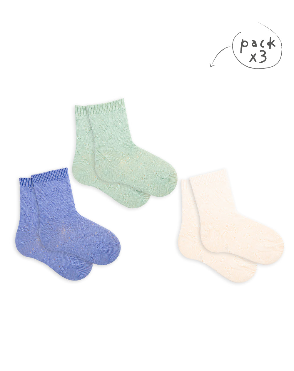 3 pares de medias largas surtidas