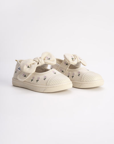 Zapatos loafer beige