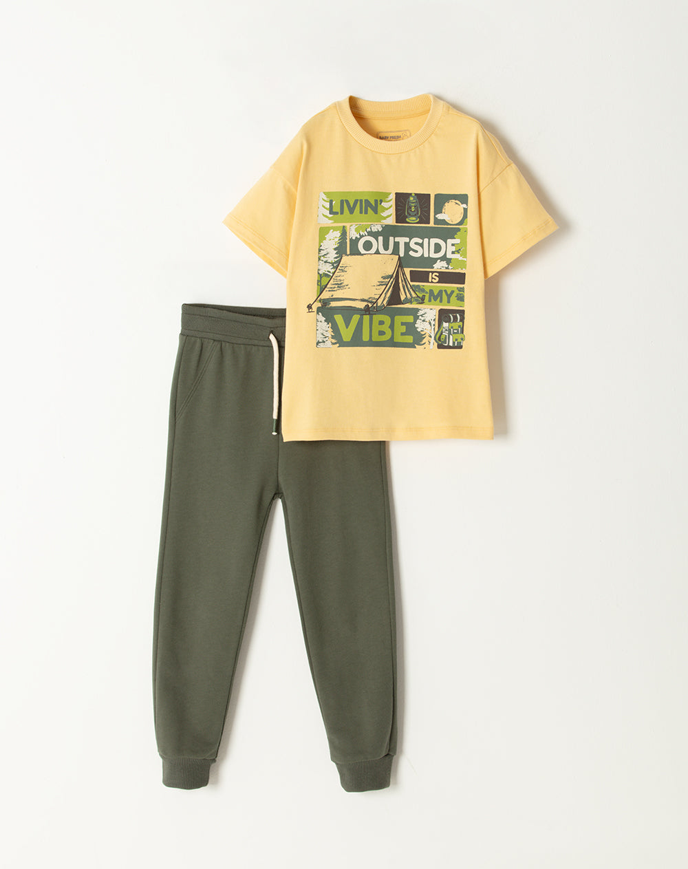Conjunto camiseta + jogger  amarillo