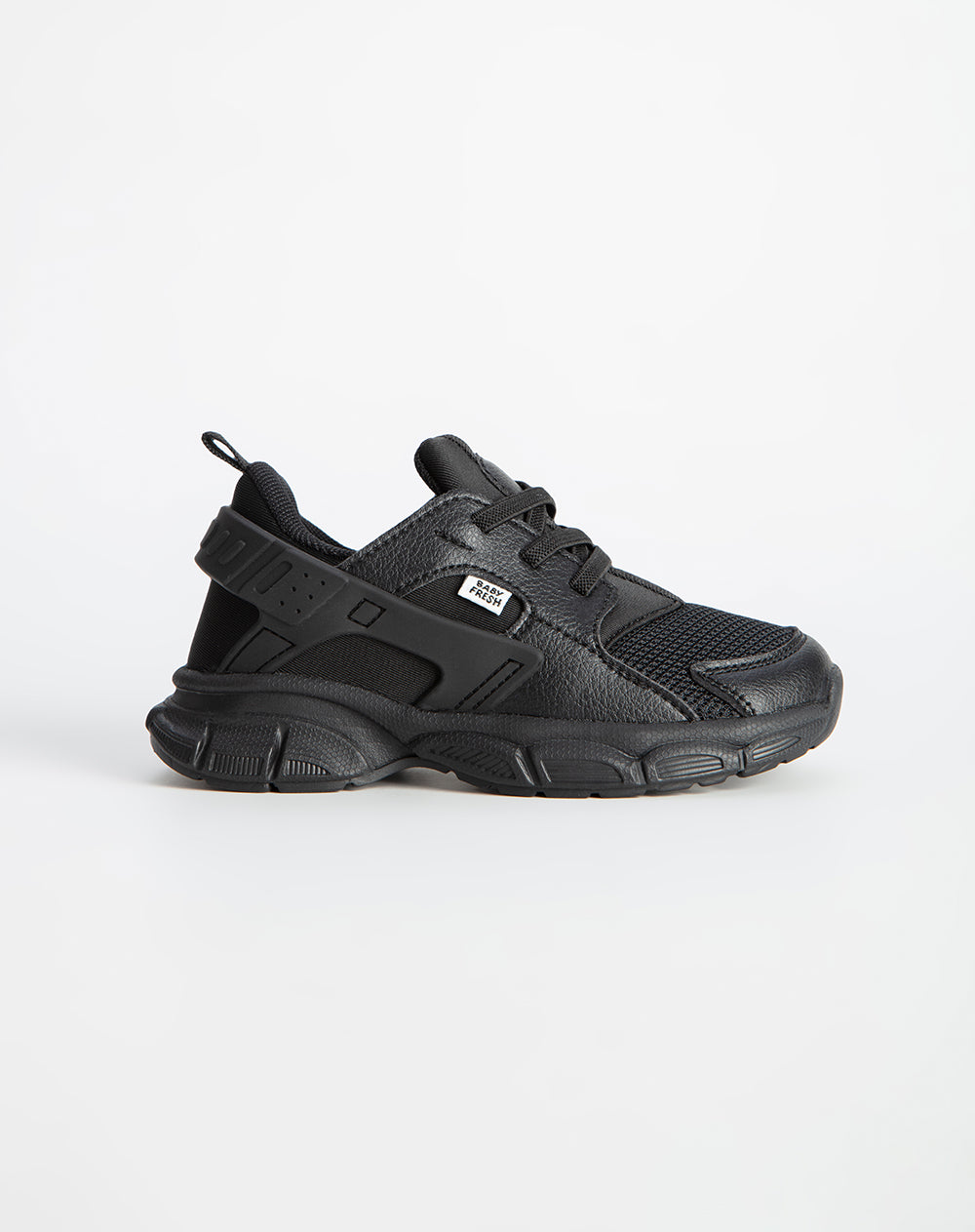 Tenis negro