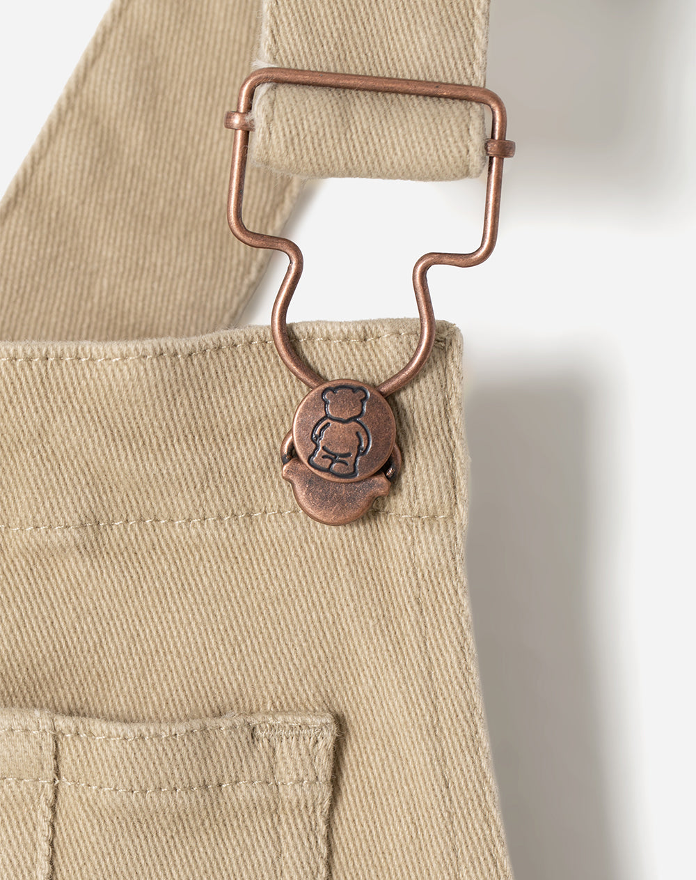 Overol denim regular beige niño