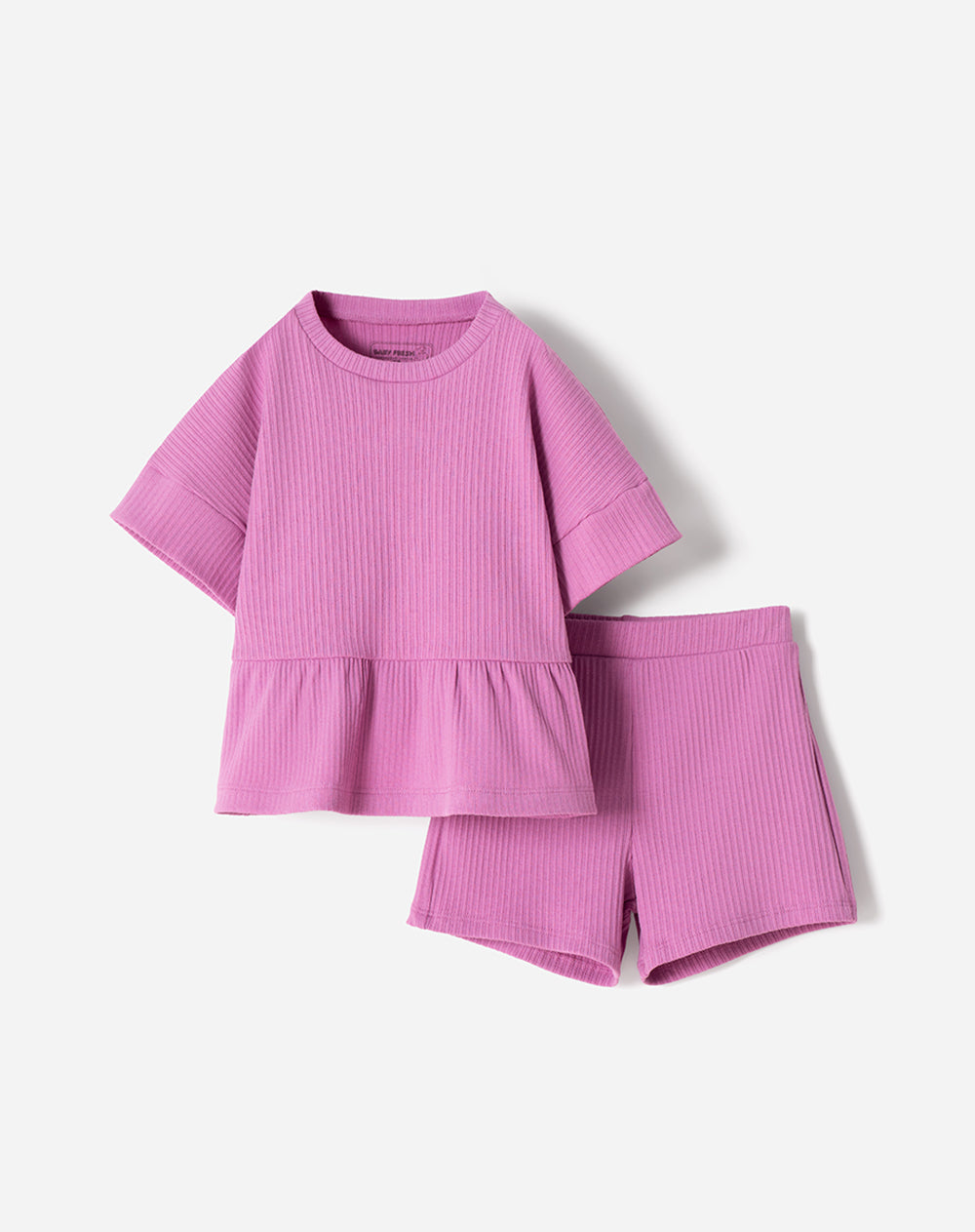 Conjunto camiseta + short fucsia niña