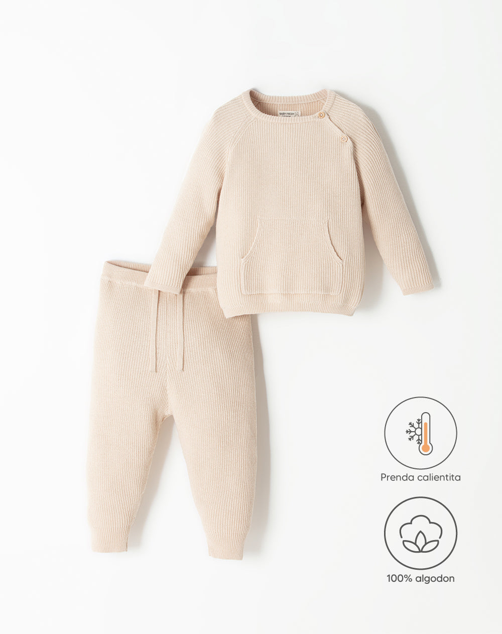 Conjunto pantalon largo manga larga crema