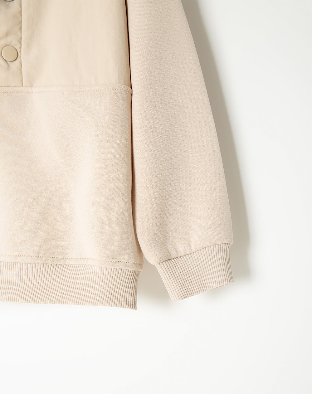 Buzo oversized fit arena