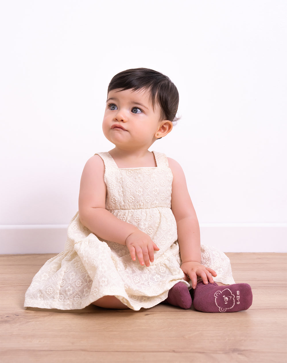 Conjunto bebé niña vestido + bloomer crema