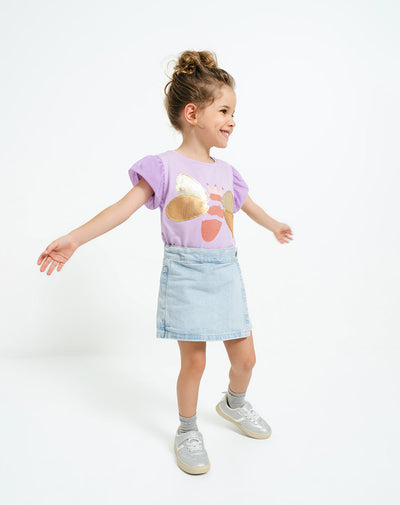 Camiseta regular estampada brillos niña