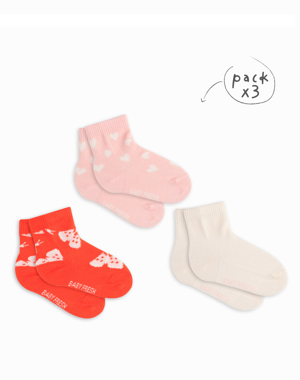3 pares de medias largas surtidas