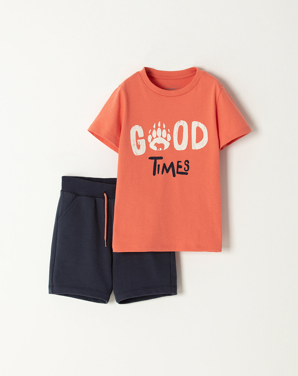 Conjunto camiseta + bermuda